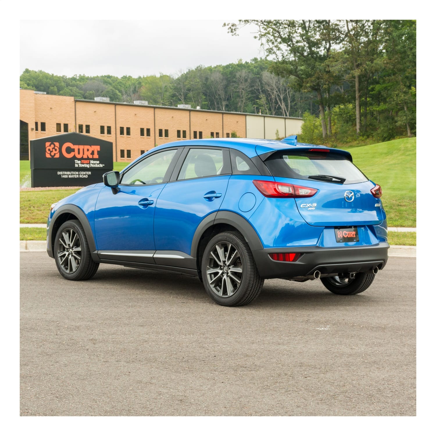 Class 1 Trailer Hitch; 1-1/4in. Receiver; Select Mazda CX-3 thumbnail 2