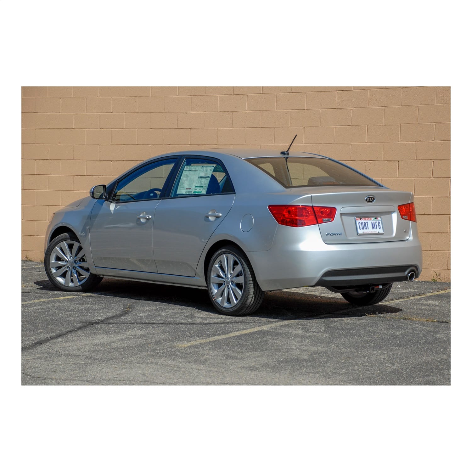 Class 1 Trailer Hitch; 1-1/4in. Receiver; Select Kia Forte thumbnail 2