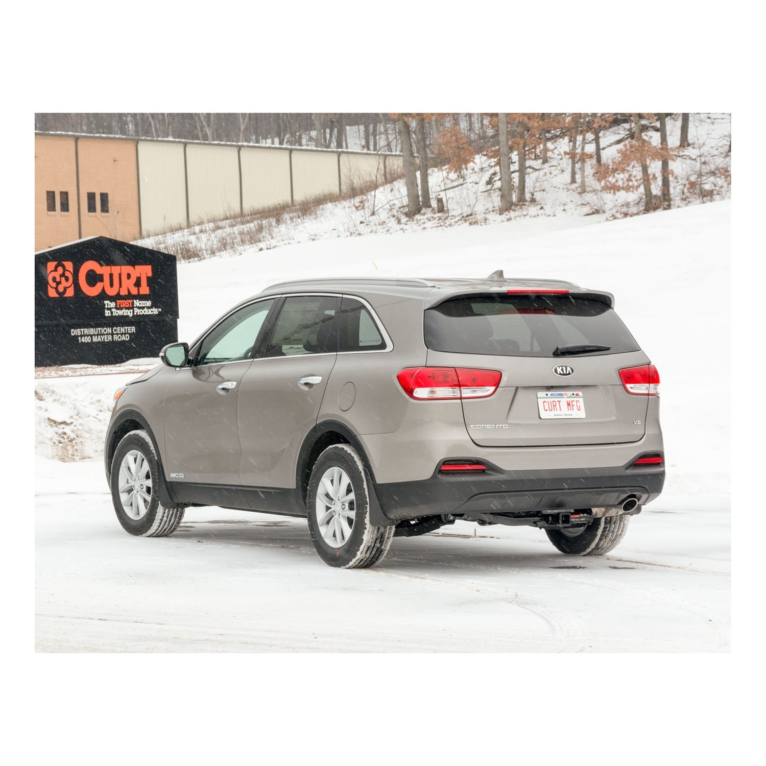 Class 3 Trailer Hitch; 2in. Receiver; Select Kia Sorento thumbnail 2