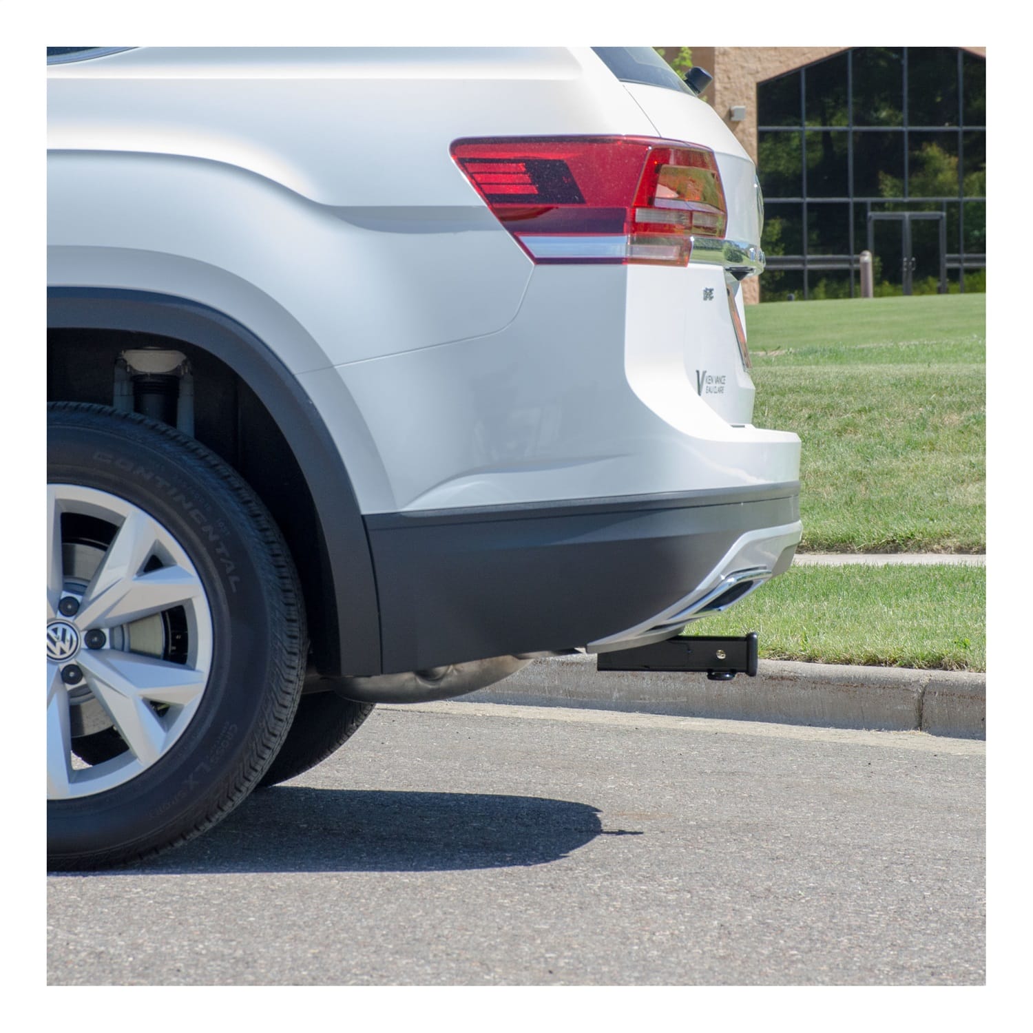Class 3 Hitch; 2in. Receiver; Select Volkswagen Atlas (Excluding Cross Sport) thumbnail 4