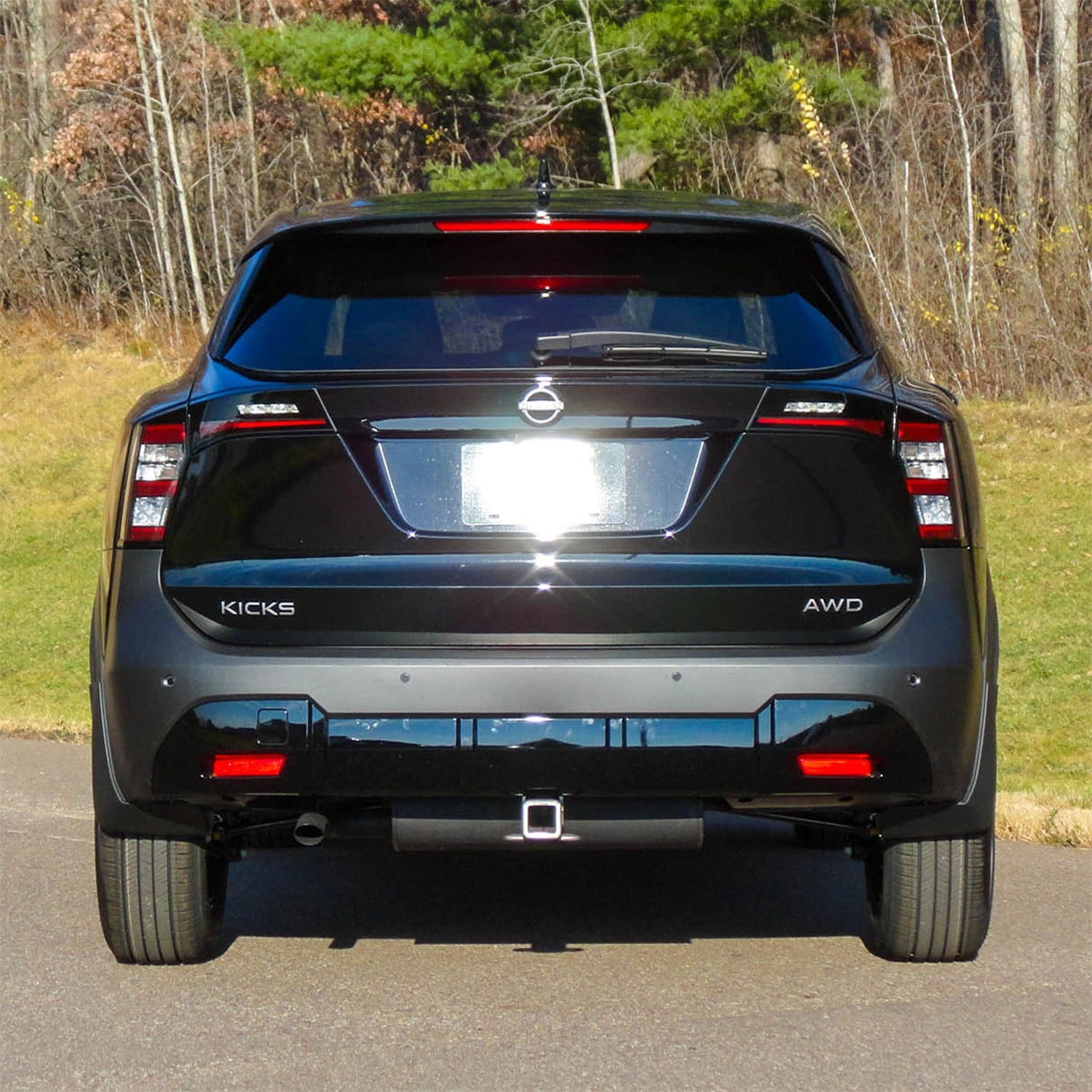 Class 3 Trailer Hitch; 2in. Receiver; Select Nissan Kicks thumbnail 3
