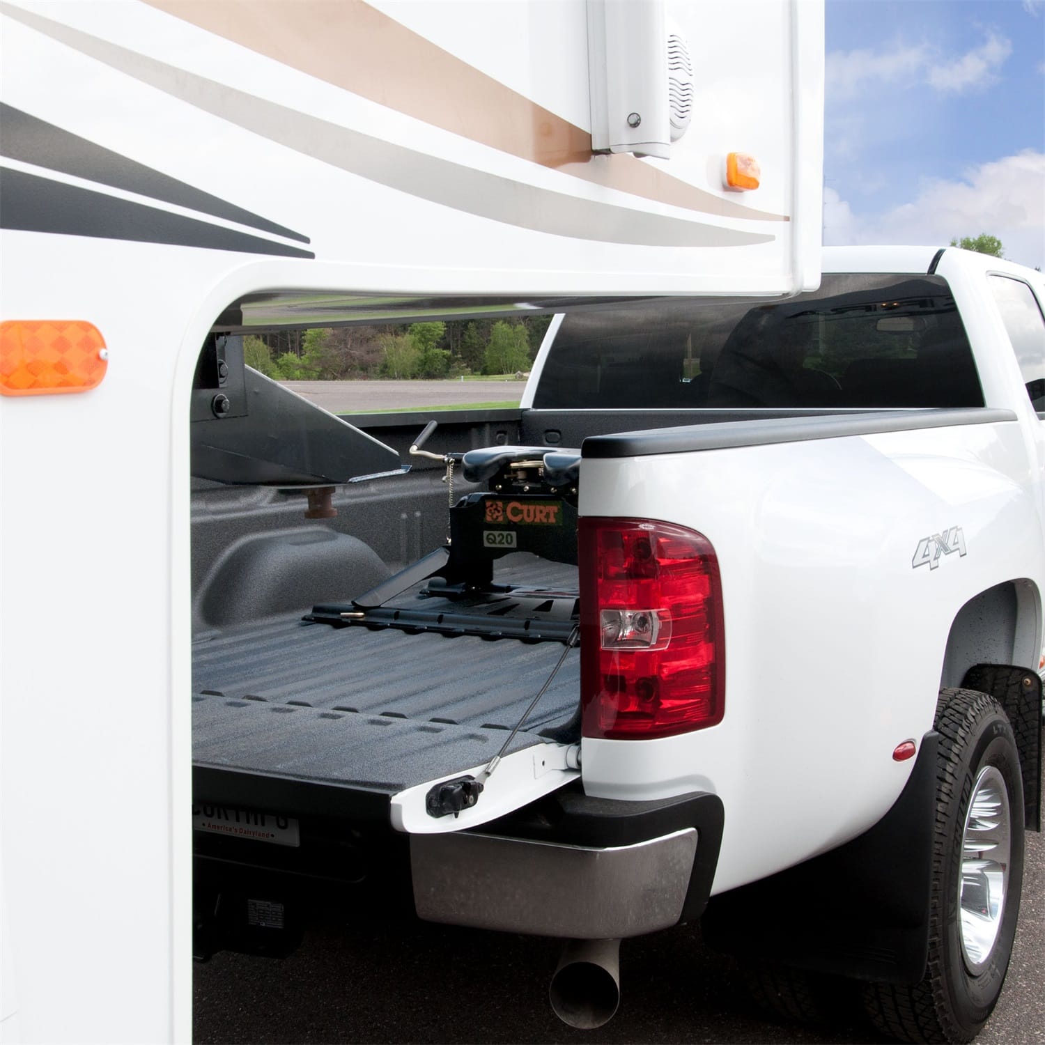 X5 Gooseneck-to-5th-Wheel Adapter Plate for Double Lock EZr thumbnail 2