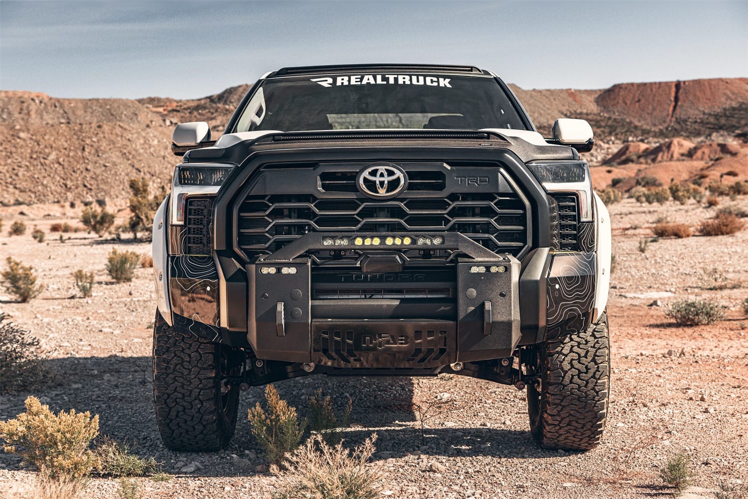 Low Profile Ventvisor Deflector; Smoke; Outside Mount; 4 pc. thumbnail 3