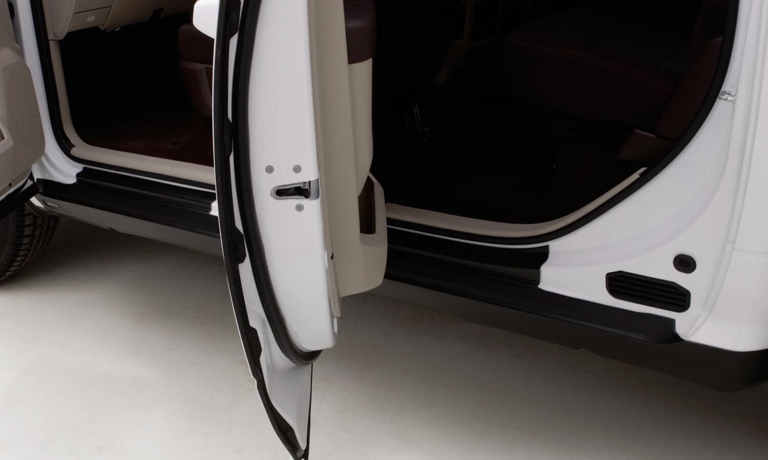 Truck Trail Armor Rocker Panel Kit thumbnail 7