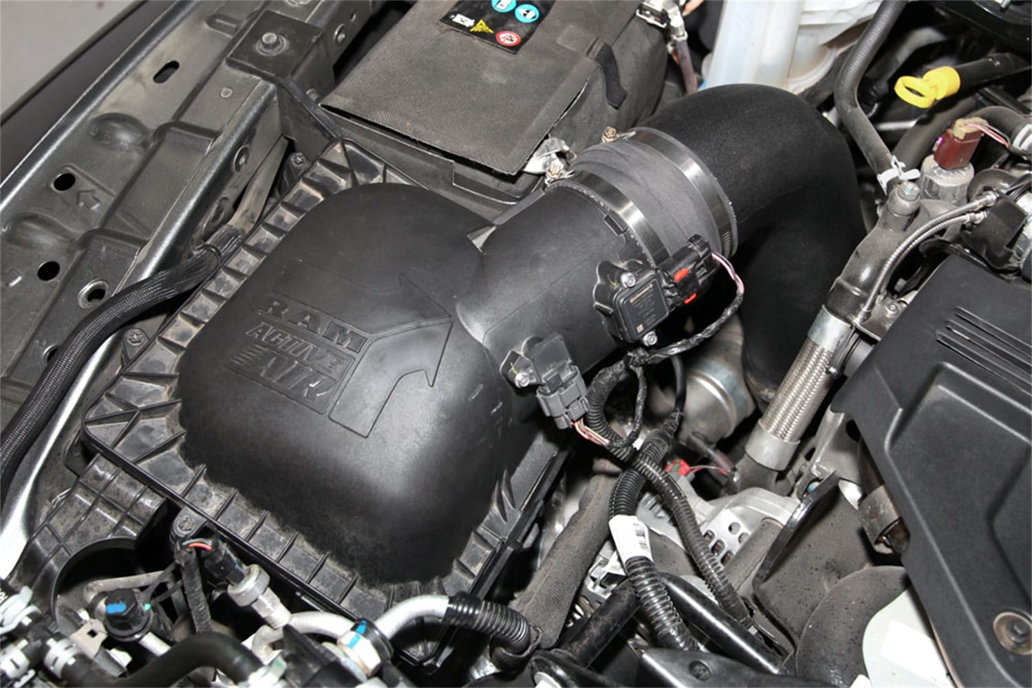 Performance Air Intake System thumbnail 11