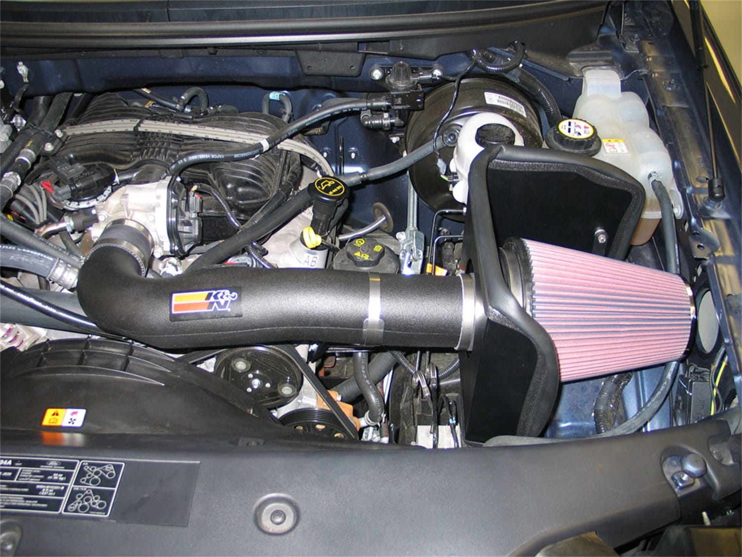 Performance Air Intake System thumbnail 10