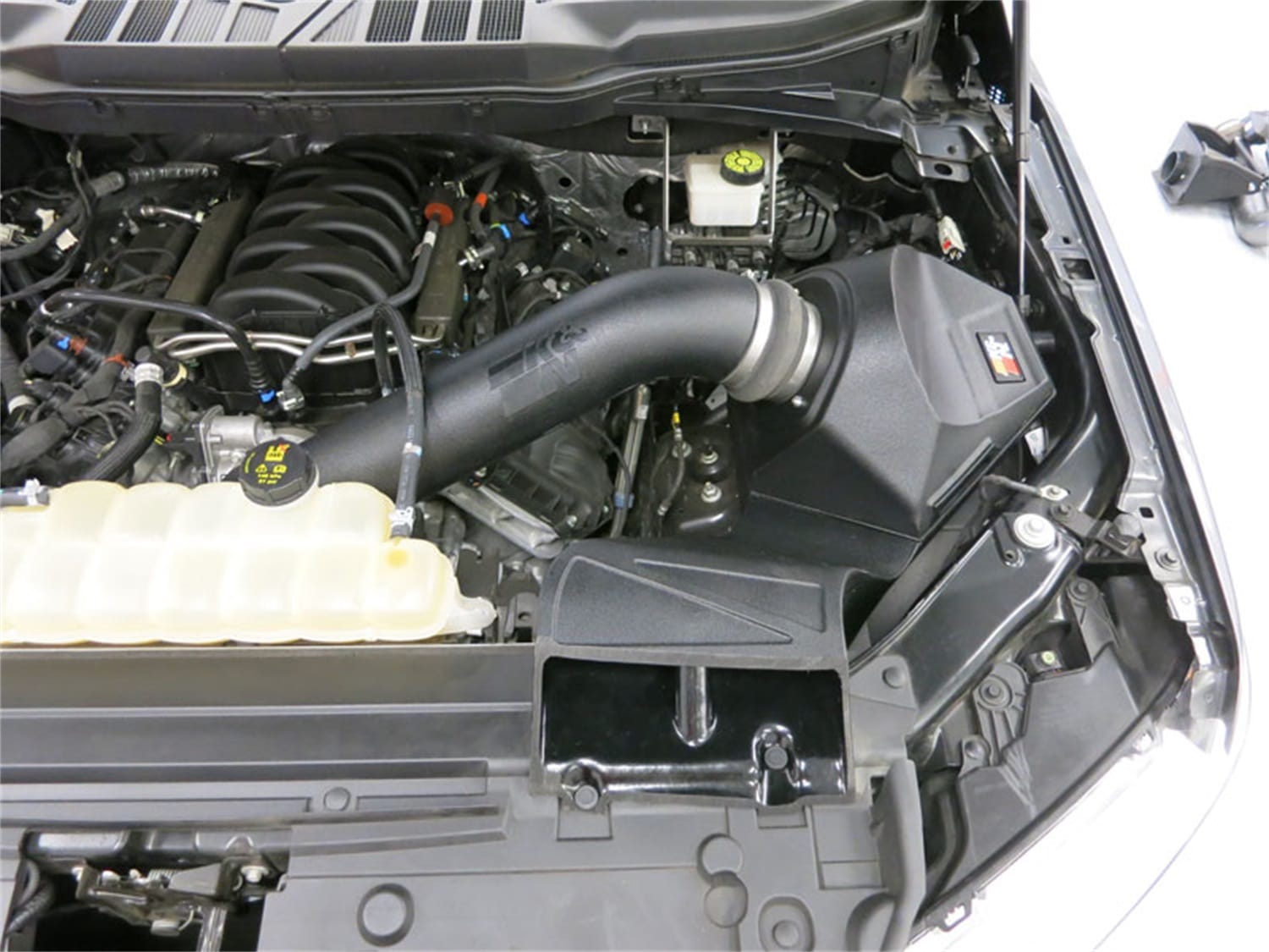 Performance Air Intake System thumbnail 14