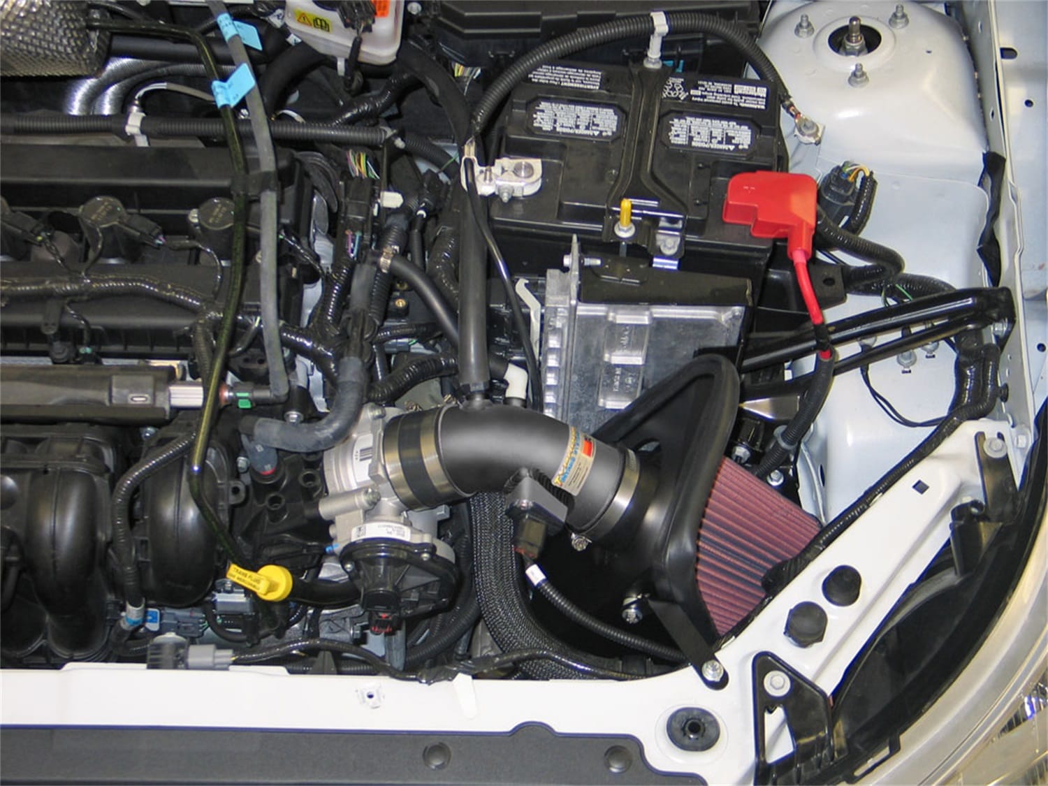 Performance Air Intake System thumbnail 9