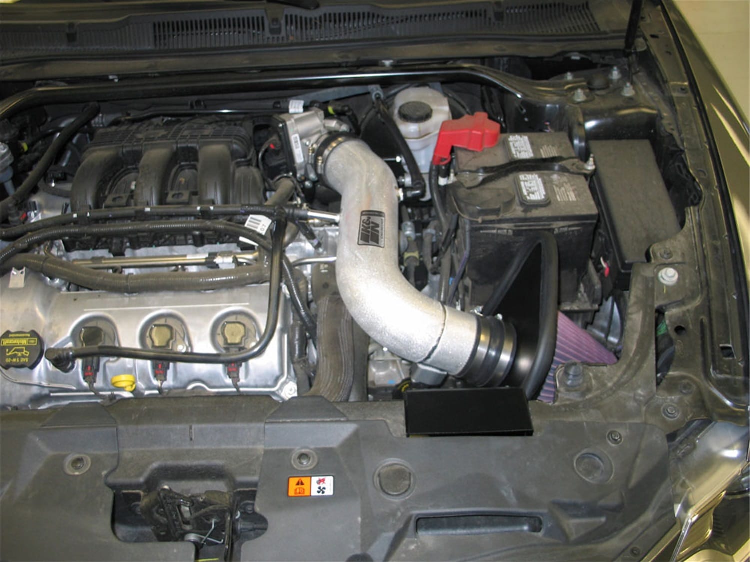 Performance Air Intake System thumbnail 10