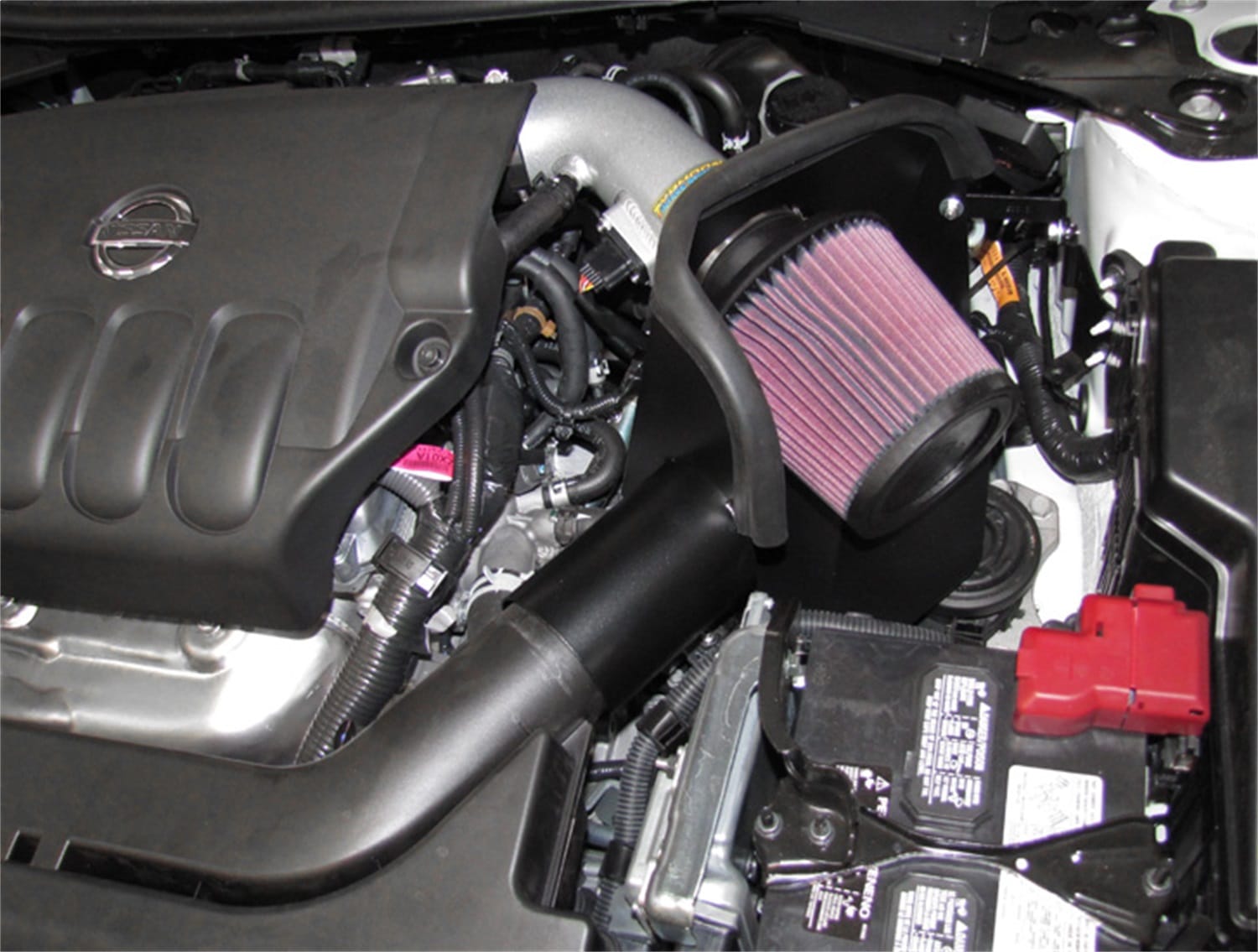 Performance Air Intake System thumbnail 9