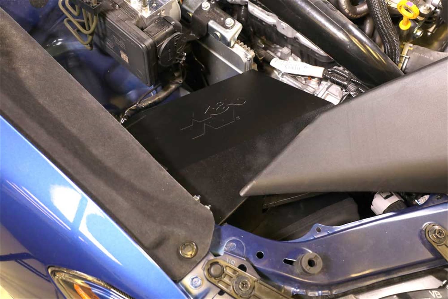 Performance Air Intake System thumbnail 14