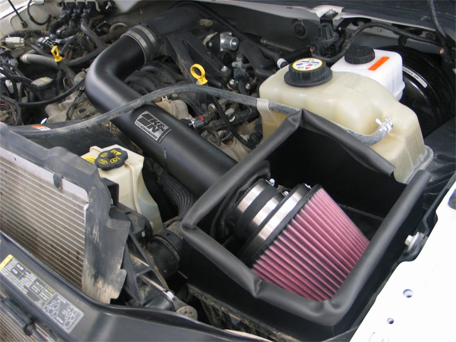 Performance Air Intake System thumbnail 10