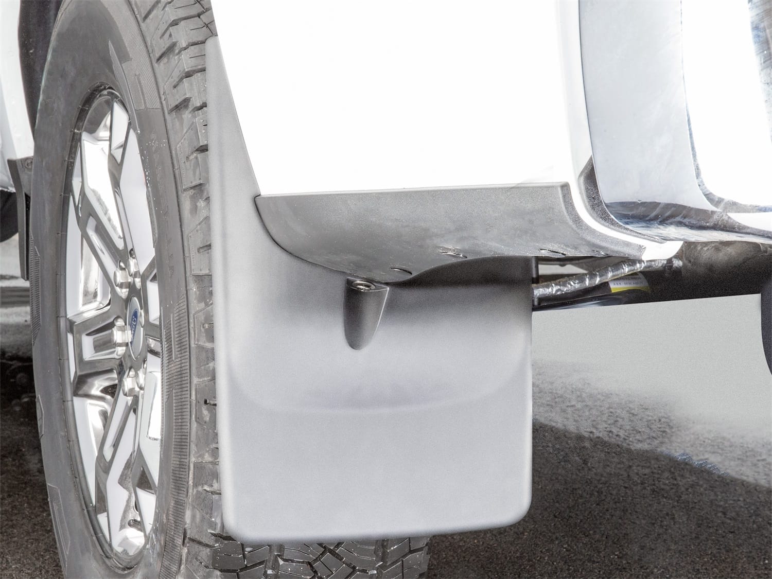 MudFlap No-Drill DigitalFit® thumbnail 2