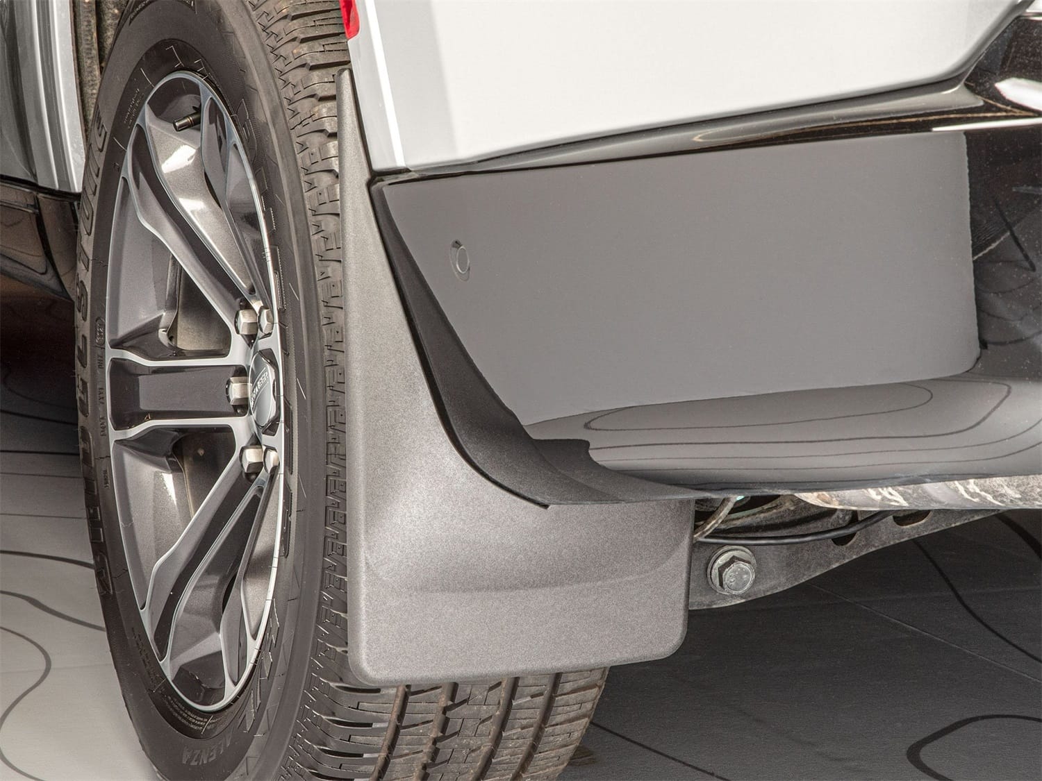 MudFlap No-Drill DigitalFit® thumbnail 2