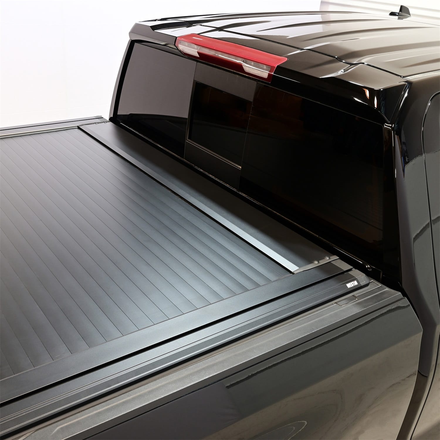 Electric Retractable Tonneau Cover thumbnail 12