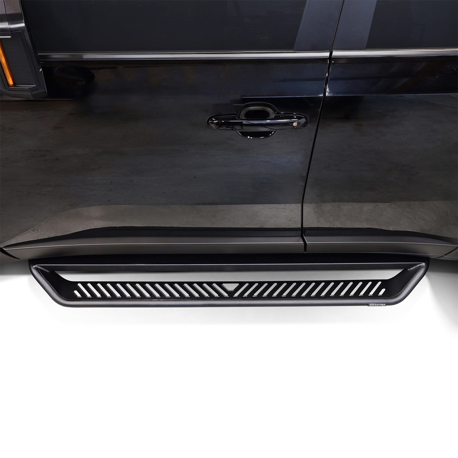 Outlaw Drop Running Boards thumbnail 9