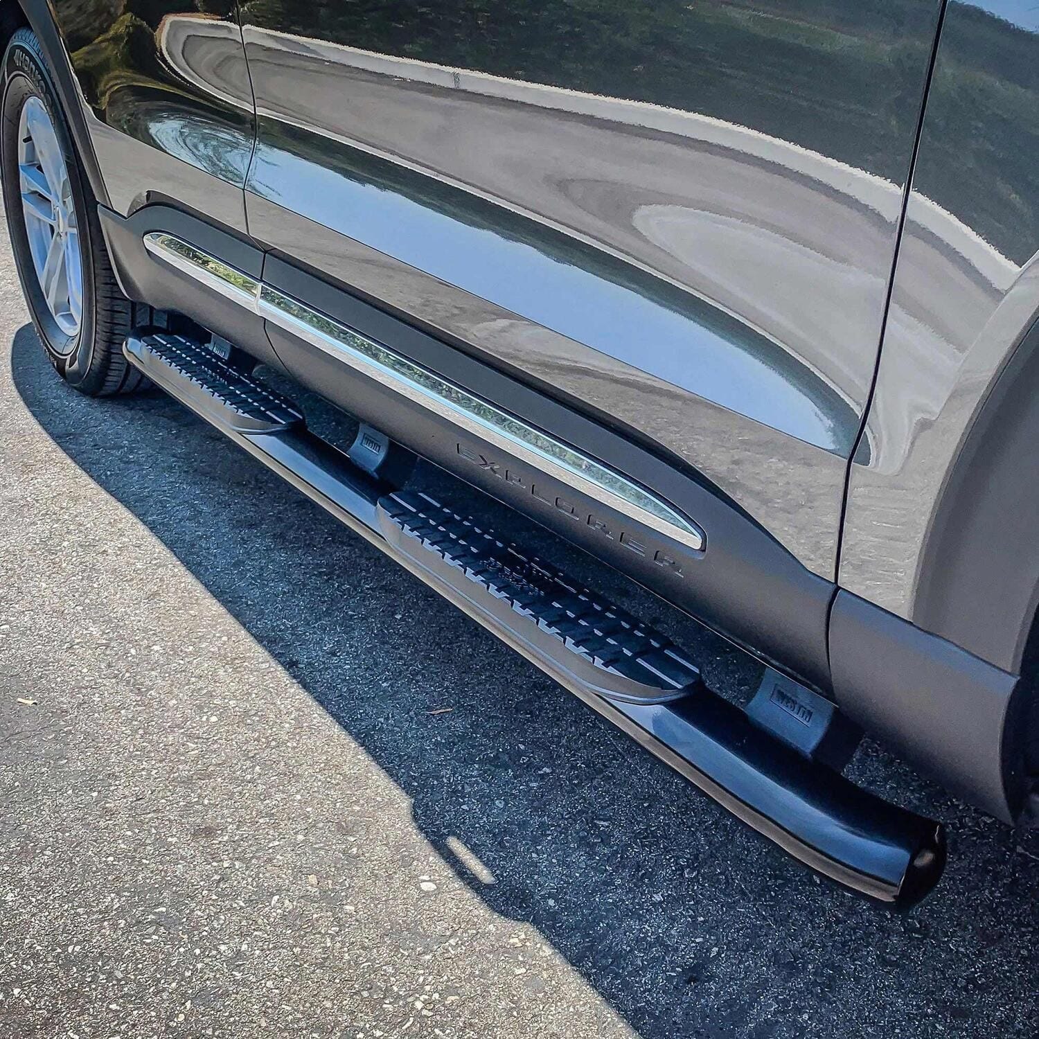 PRO TRAXX 4 Oval Nerf Step Bars thumbnail 8