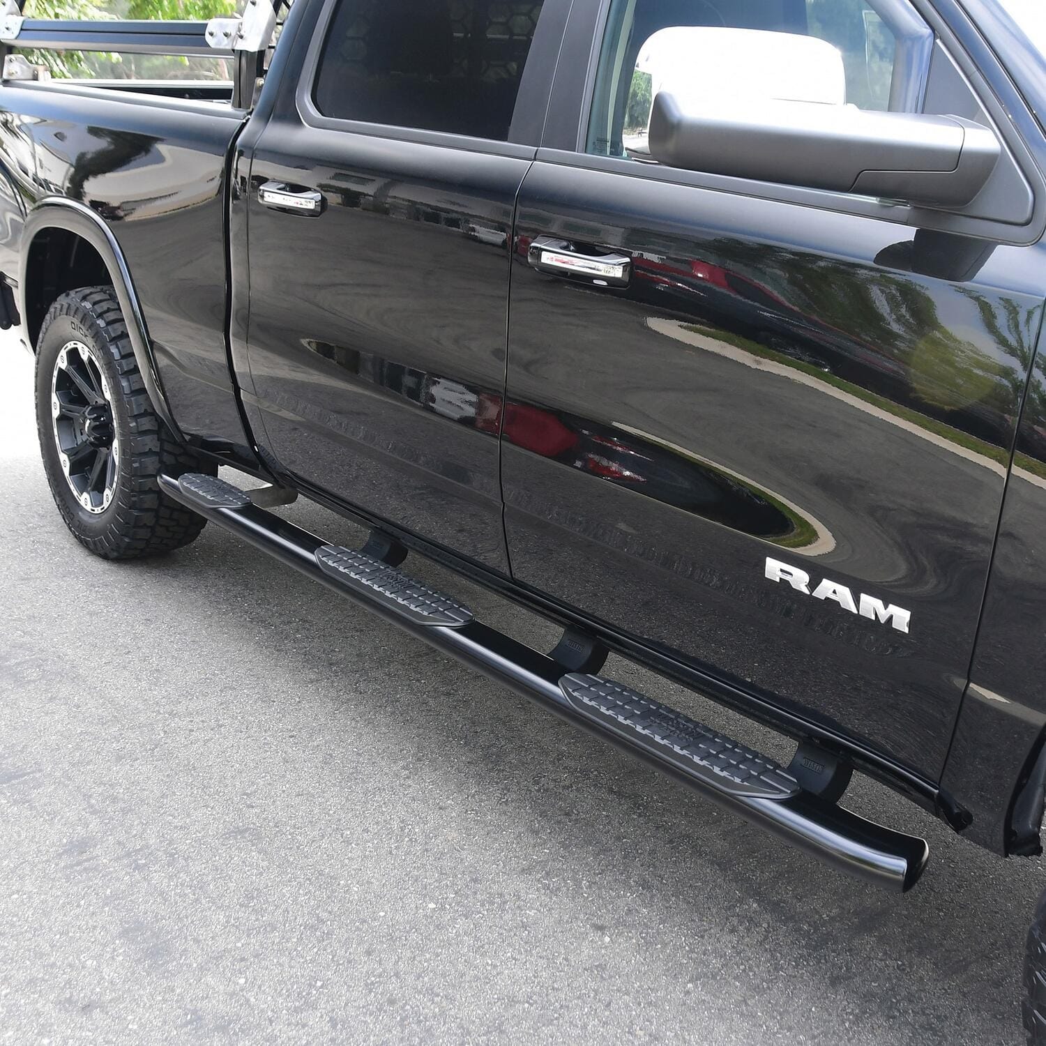 PRO TRAXX 5 Oval W2W Nerf Step Bars thumbnail 10