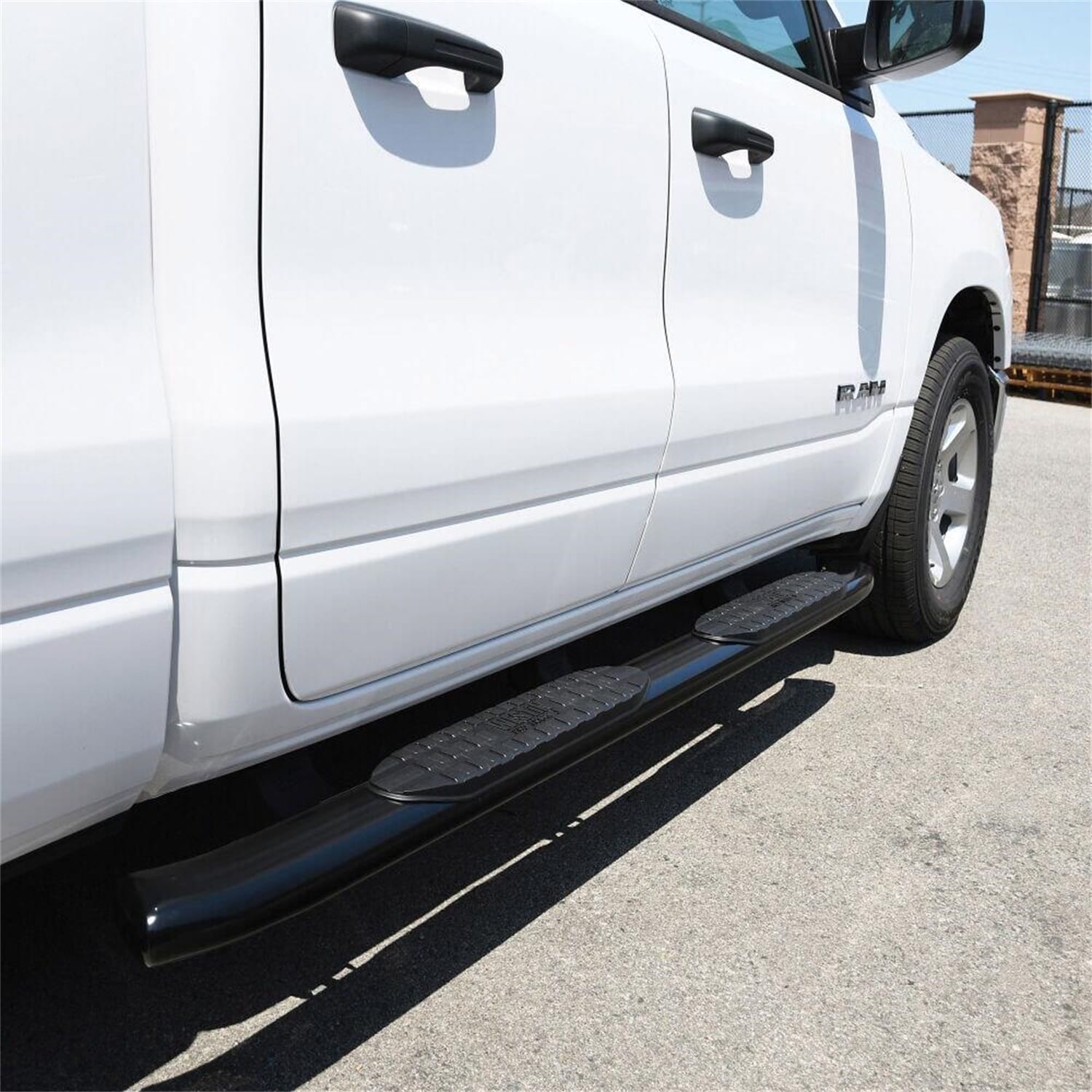 PRO TRAXX 5 Oval Nerf Step Bars thumbnail 9