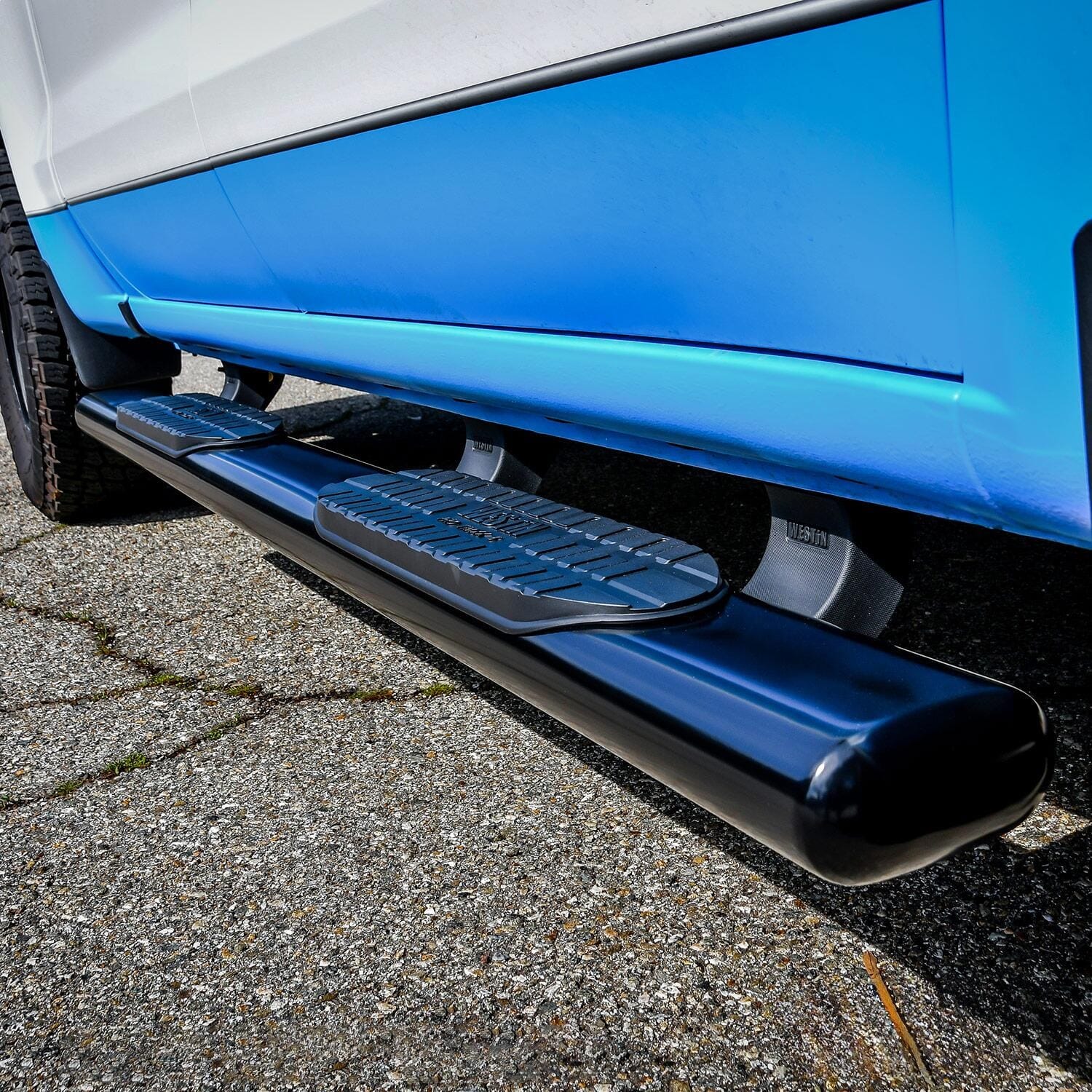 PRO TRAXX 6 Oval Nerf Step Bars thumbnail 8