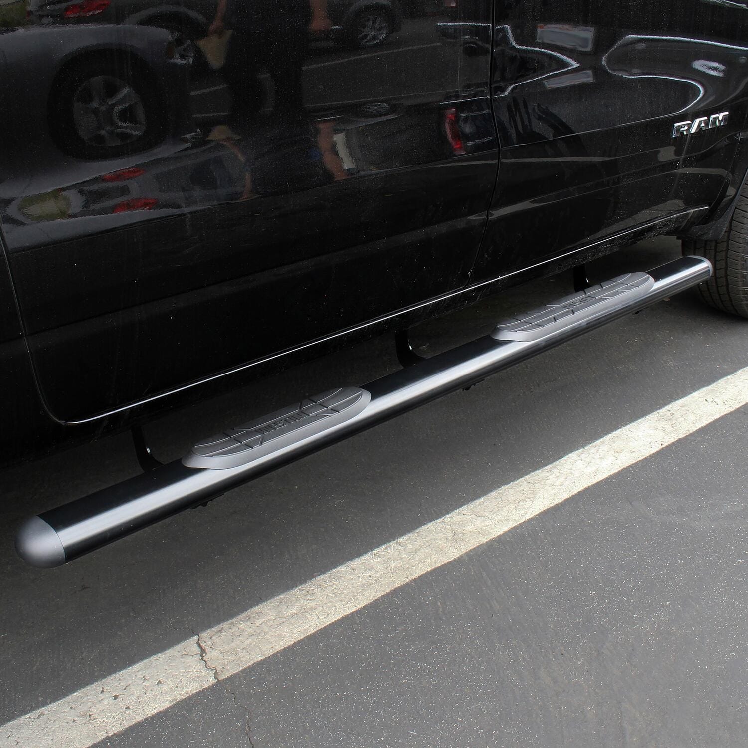 Premier Oval Nerf Step Bar Mount Kit thumbnail 3