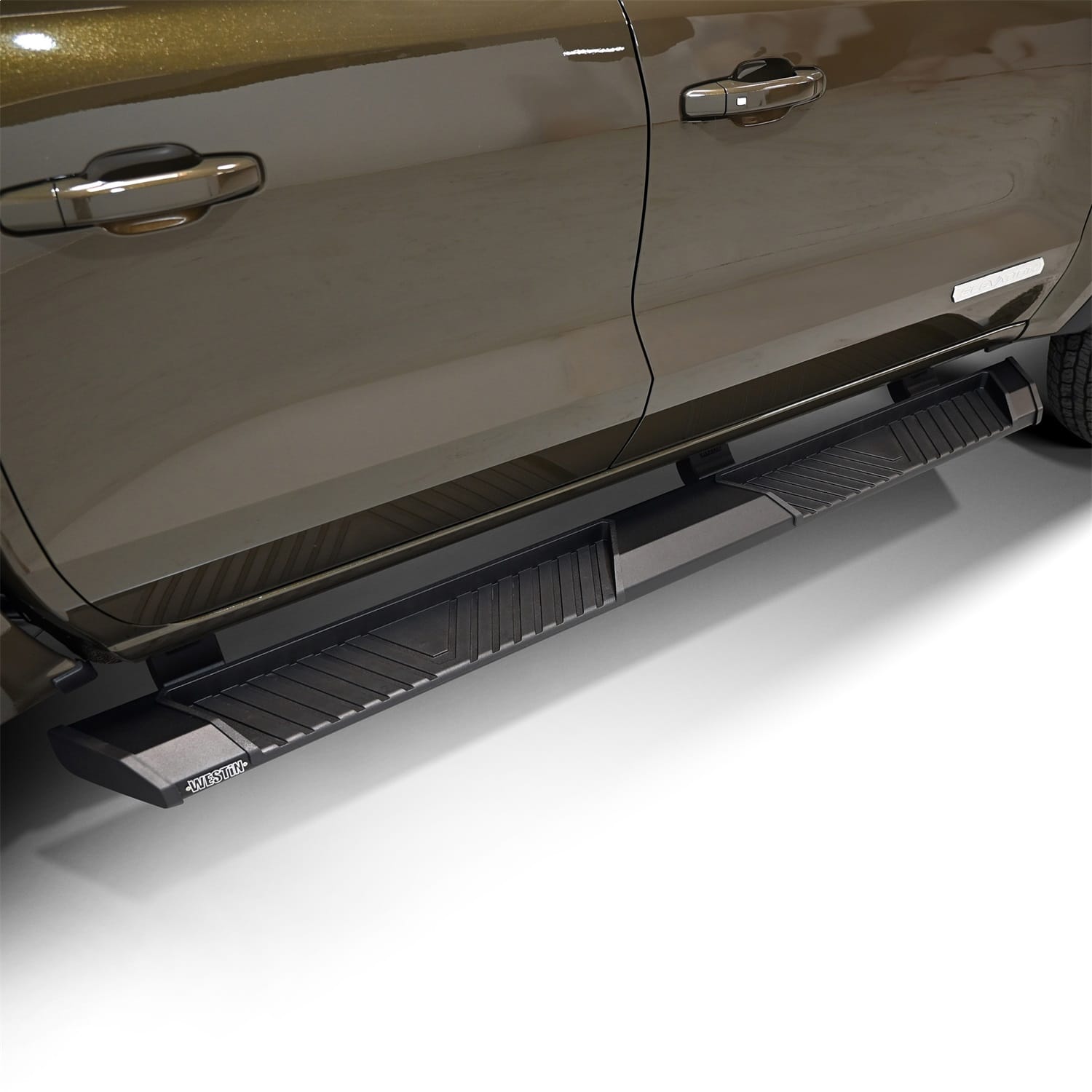 AT6 Running Boards thumbnail 9