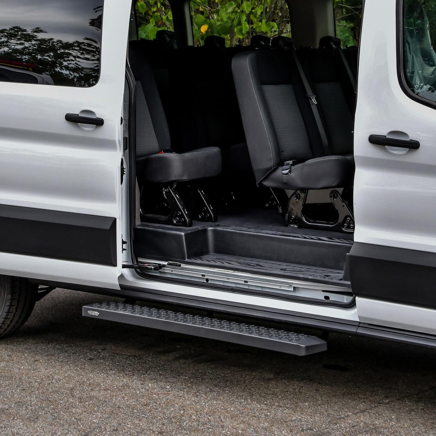 Grate Steps Running Boards thumbnail 9