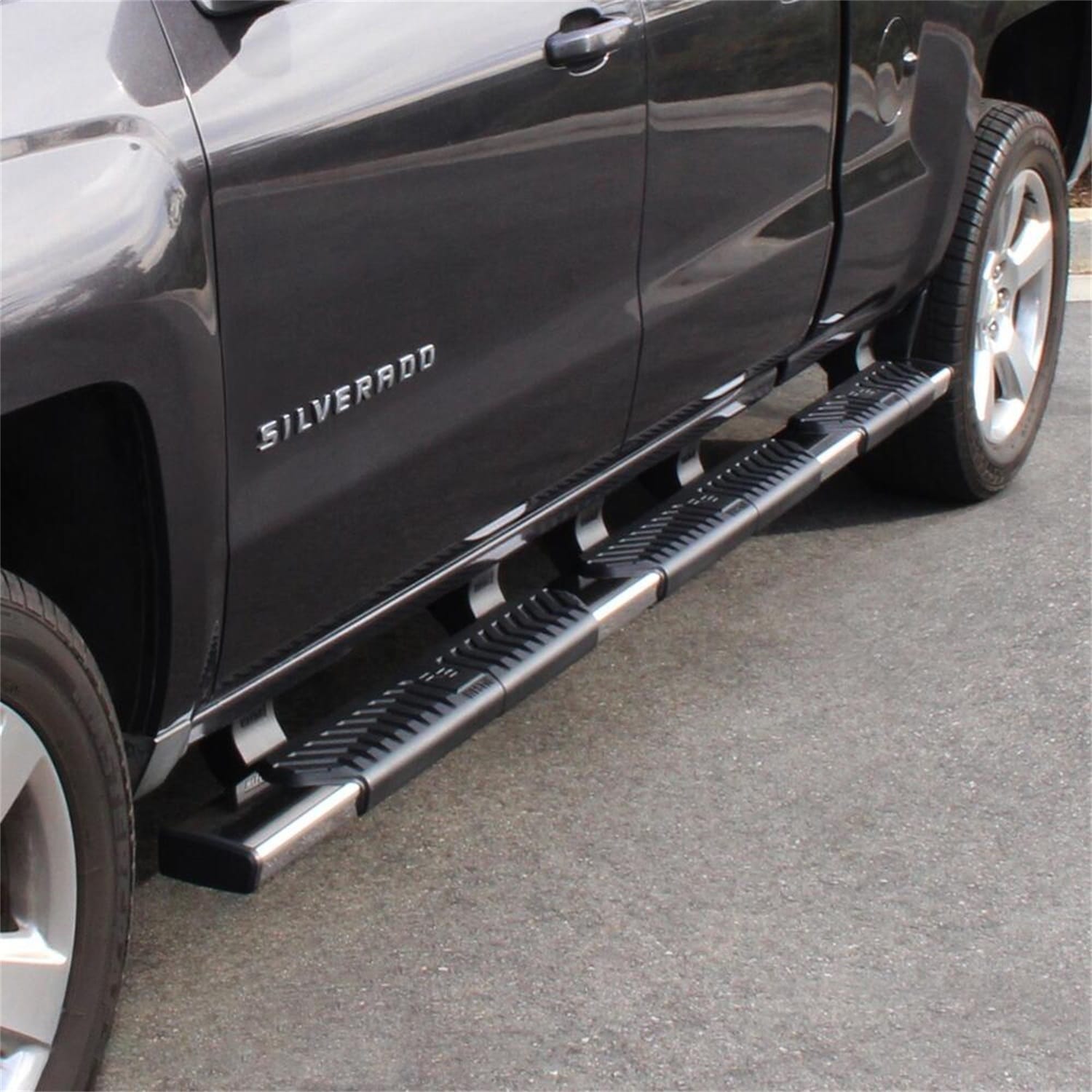 R5 M-Series Wheel-to-Wheel Nerf Step Bars thumbnail 5