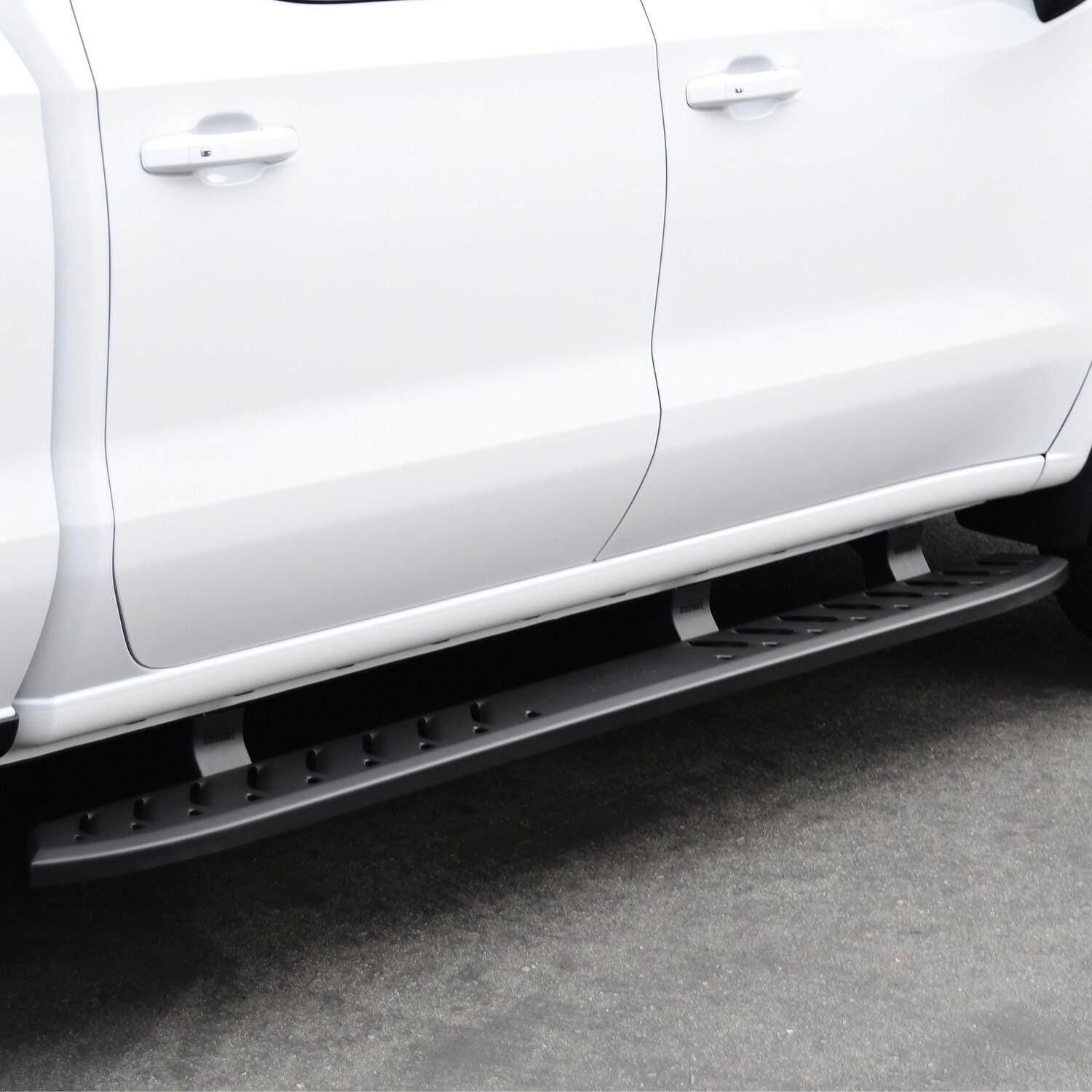 Thrasher Running Boards thumbnail 13