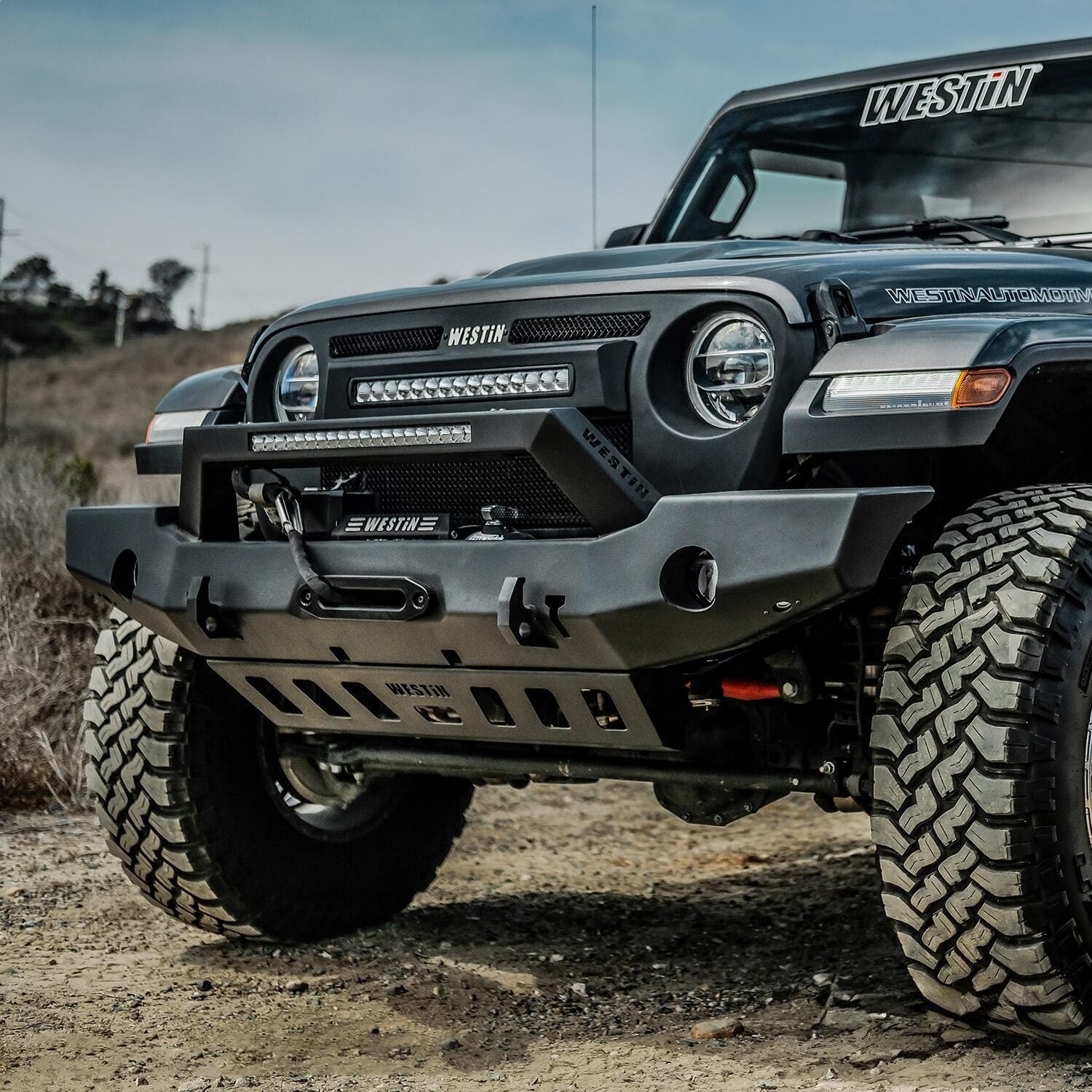 WJ2 Full Width Front Bumper w/LED Light Bar Mount thumbnail 8