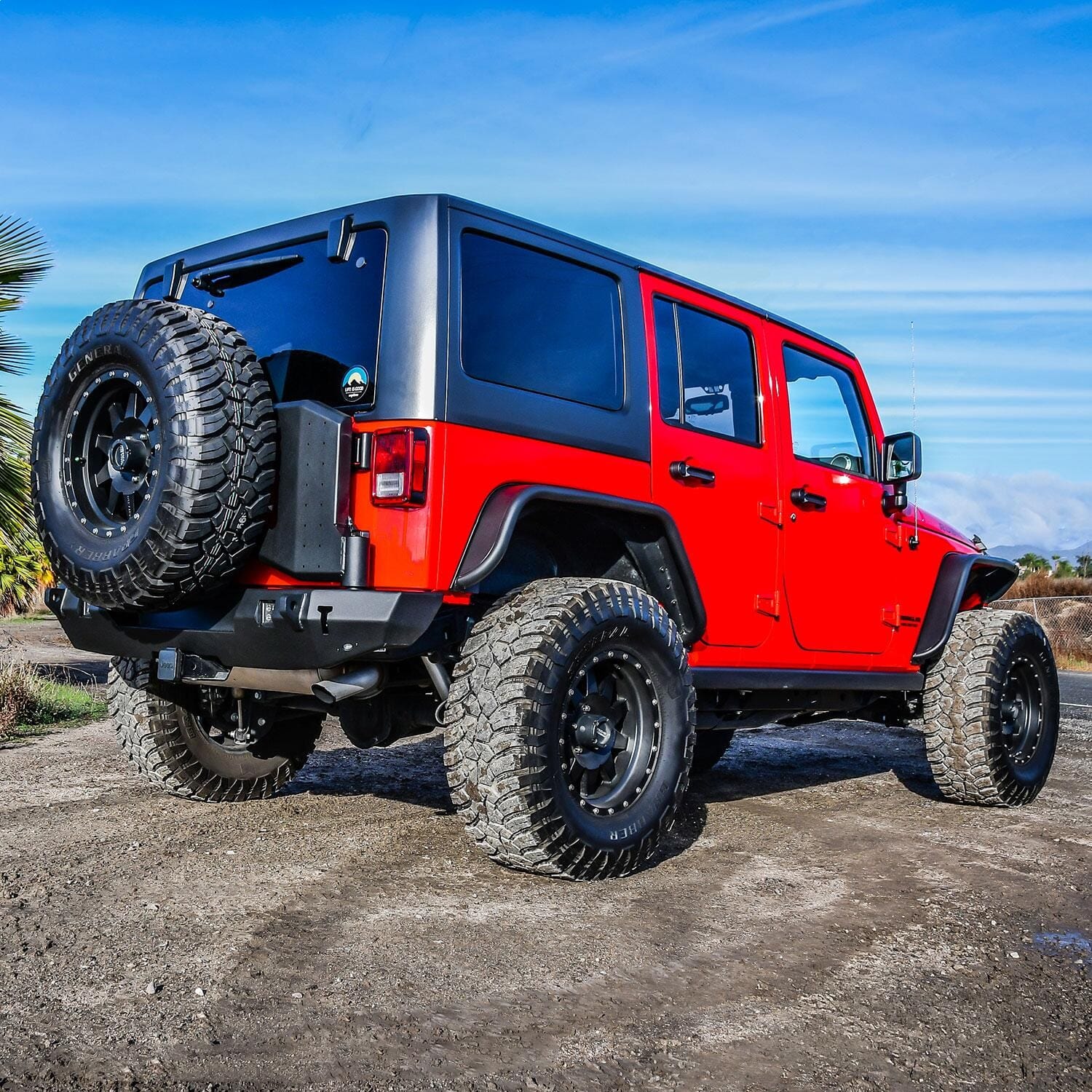WJ2 Rear Bumper With Tire Carrier thumbnail 11