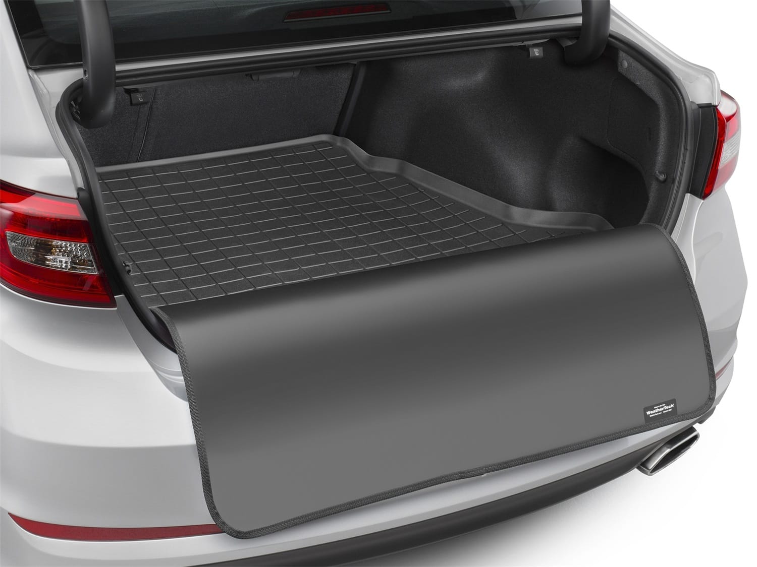 Cargo Liner w/Bumper Protector